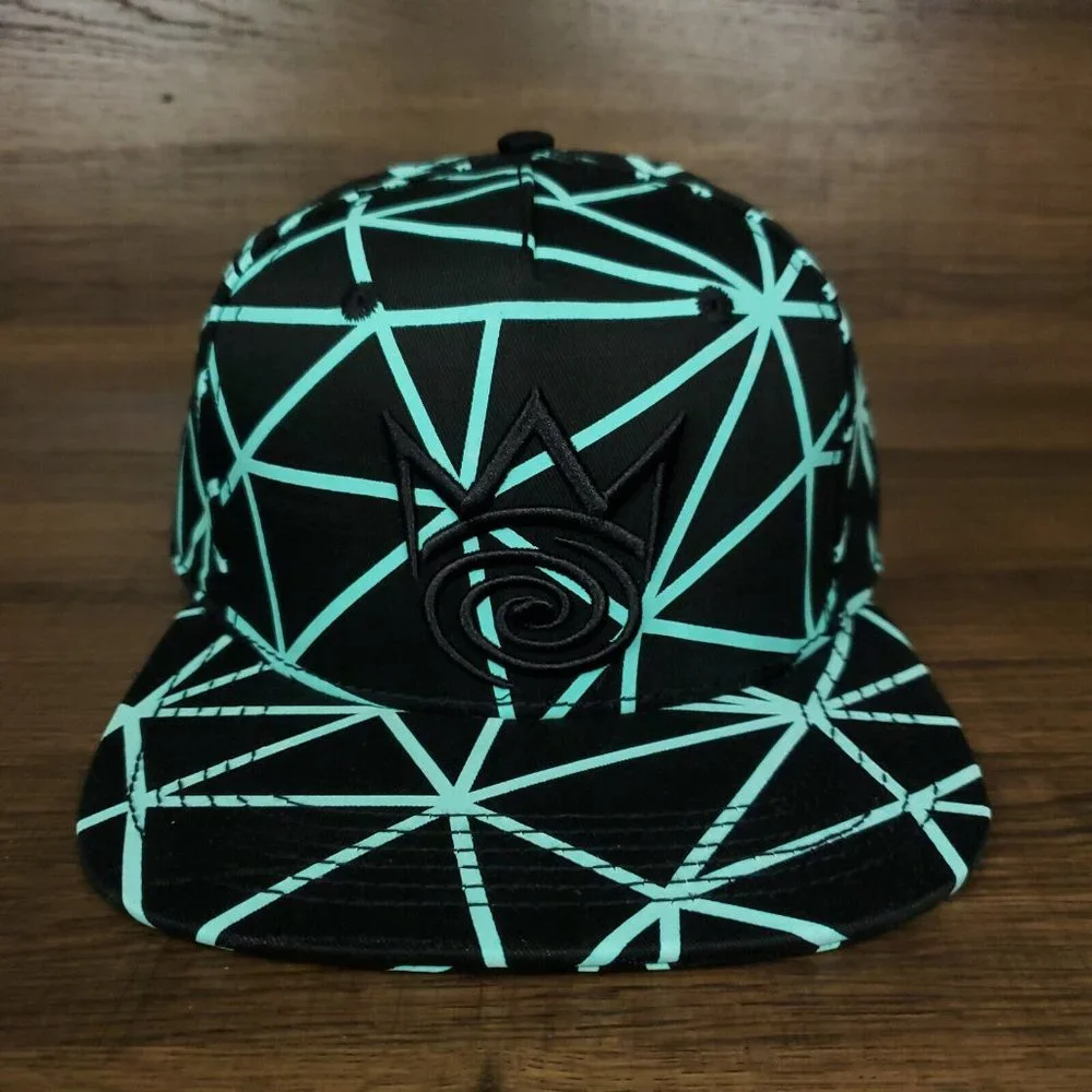Reflective Black Teal Geo Print Snapback Hat Flash Reactive Triangles Cap NWT‎